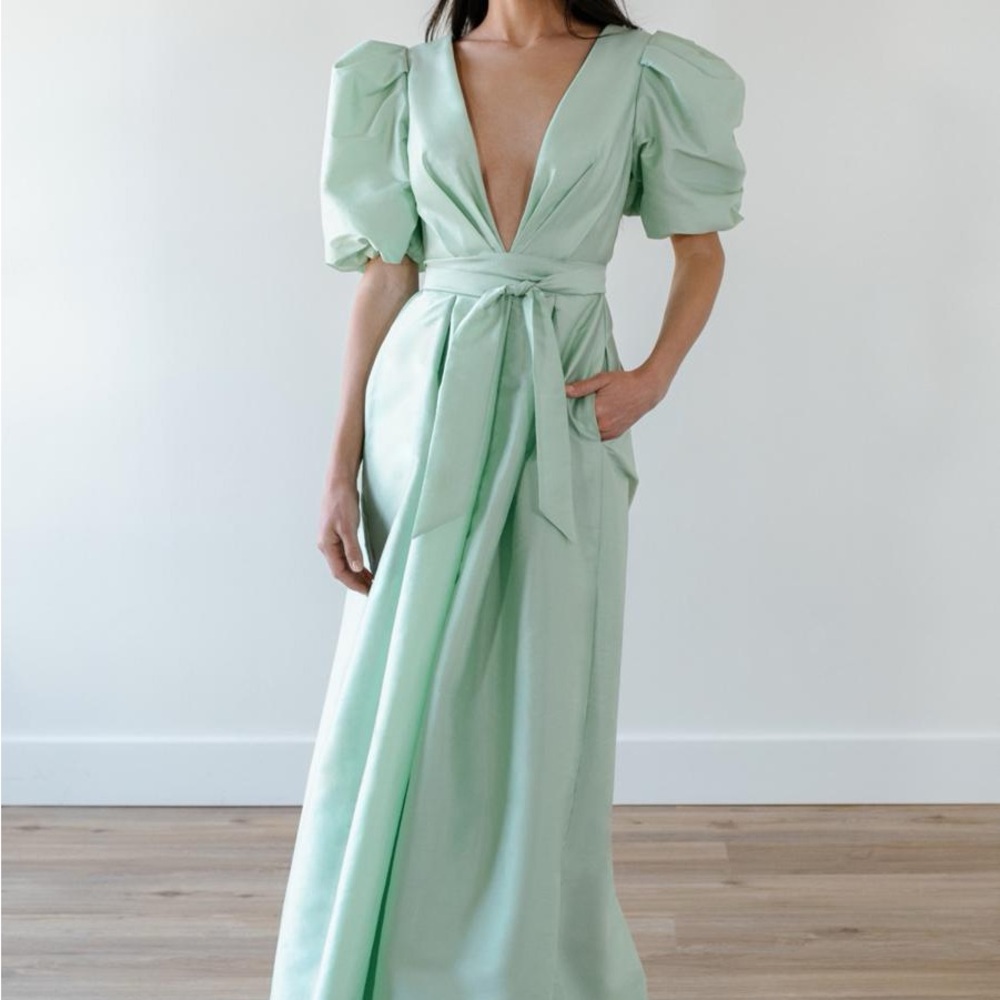 Elegant Mint Green Puff Sleeve Dress